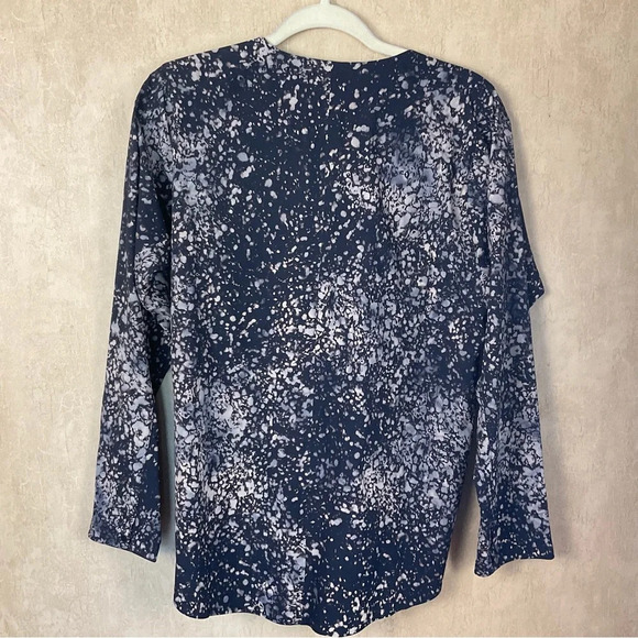 Lululemon loose athletic top - Picture 7 of 12